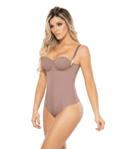 faja-tanga-postparto-cirugia-colombiana-5149-casandra-ann-chery
