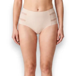 panty-completa-sin-costuras-detalles-en-costados-berlei-8564