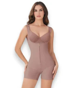 body-short-con-cierre-ann-chery-1600